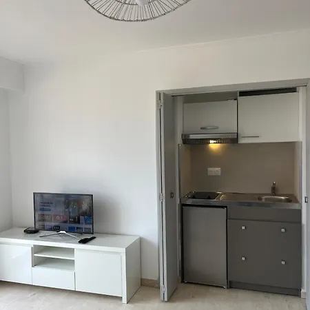 Dernier Etage Renove Vallauris